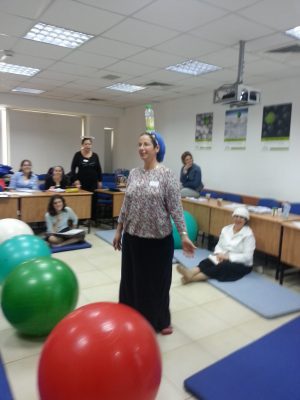 תרגול בקורס דולות בללדת ביה